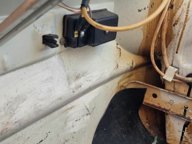 Белый ЗАЗ 968, объемом двигателя 0 л и пробегом 5 тыс. км за 1000 $, фото 14 на Automoto.ua