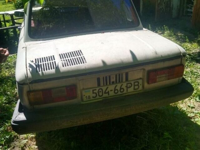 Белый ЗАЗ 968, объемом двигателя 8 л и пробегом 200 тыс. км за 8000 $, фото 2 на Automoto.ua