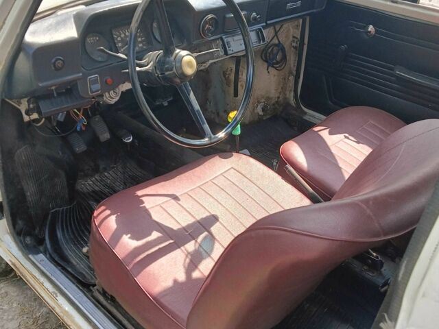 Белый ЗАЗ 968, объемом двигателя 0 л и пробегом 55 тыс. км за 238 $, фото 4 на Automoto.ua