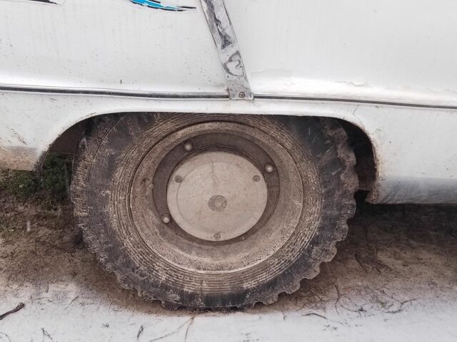 Белый ЗАЗ 968, объемом двигателя 1 л и пробегом 100 тыс. км за 391 $, фото 5 на Automoto.ua