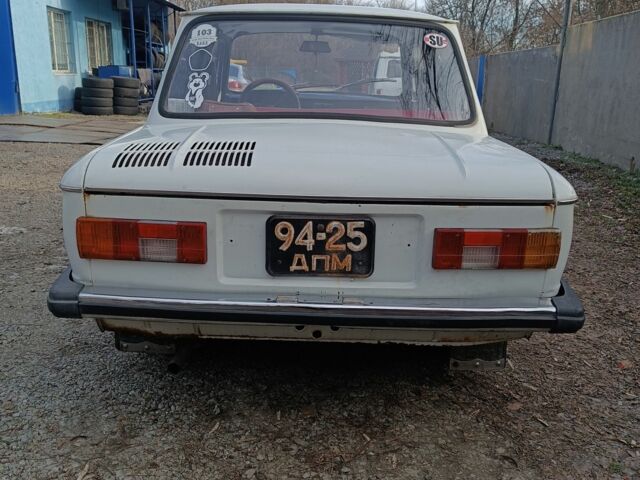 Белый ЗАЗ 968, объемом двигателя 1 л и пробегом 100 тыс. км за 428 $, фото 6 на Automoto.ua