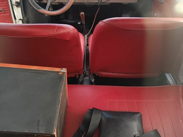 Белый ЗАЗ 968, объемом двигателя 1 л и пробегом 100 тыс. км за 428 $, фото 3 на Automoto.ua