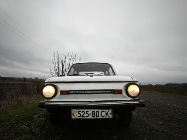 Білий ЗАЗ 968, об'ємом двигуна 1.2 л та пробігом 99 тис. км за 356 $, фото 2 на Automoto.ua