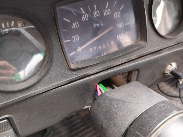 Білий ЗАЗ 968, об'ємом двигуна 1.2 л та пробігом 87 тис. км за 650 $, фото 6 на Automoto.ua