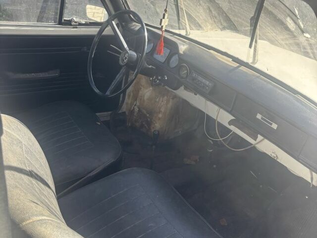 Белый ЗАЗ 968, объемом двигателя 0 л и пробегом 13 тыс. км за 700 $, фото 9 на Automoto.ua