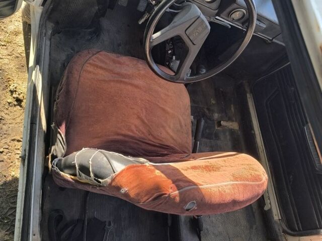 Белый ЗАЗ 968, объемом двигателя 1.2 л и пробегом 67 тыс. км за 294 $, фото 1 на Automoto.ua