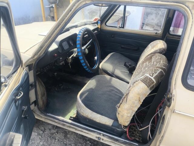 Бежевый ЗАЗ 968, объемом двигателя 0 л и пробегом 45 тыс. км за 238 $, фото 6 на Automoto.ua