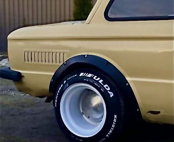 Бежевый ЗАЗ 968, объемом двигателя 1.9 л и пробегом 67 тыс. км за 600 $, фото 3 на Automoto.ua