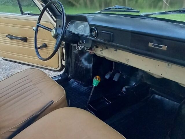 Бежевый ЗАЗ 968, объемом двигателя 1.2 л и пробегом 60 тыс. км за 600 $, фото 9 на Automoto.ua