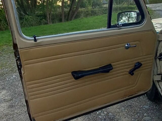 Бежевый ЗАЗ 968, объемом двигателя 1.2 л и пробегом 60 тыс. км за 600 $, фото 13 на Automoto.ua