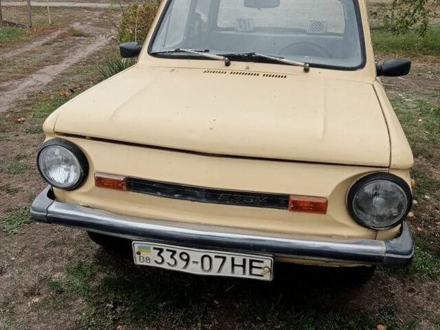 Бежевый ЗАЗ 968, объемом двигателя 1 л и пробегом 1000 тыс. км за 168 $, фото 1 на Automoto.ua