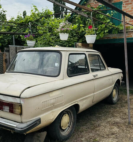 Бежевий ЗАЗ 968, об'ємом двигуна 0 л та пробігом 200 тис. км за 300 $, фото 2 на Automoto.ua
