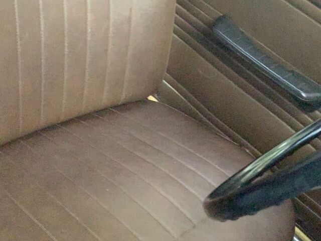 Бежевый ЗАЗ 968, объемом двигателя 0 л и пробегом 35 тыс. км за 238 $, фото 6 на Automoto.ua