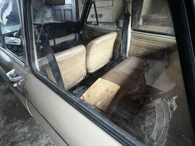 Бежевый ЗАЗ 968, объемом двигателя 1.2 л и пробегом 3 тыс. км за 1500 $, фото 11 на Automoto.ua