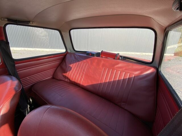 Червоний ЗАЗ 968, об'ємом двигуна 0 л та пробігом 60 тис. км за 1000 $, фото 7 на Automoto.ua