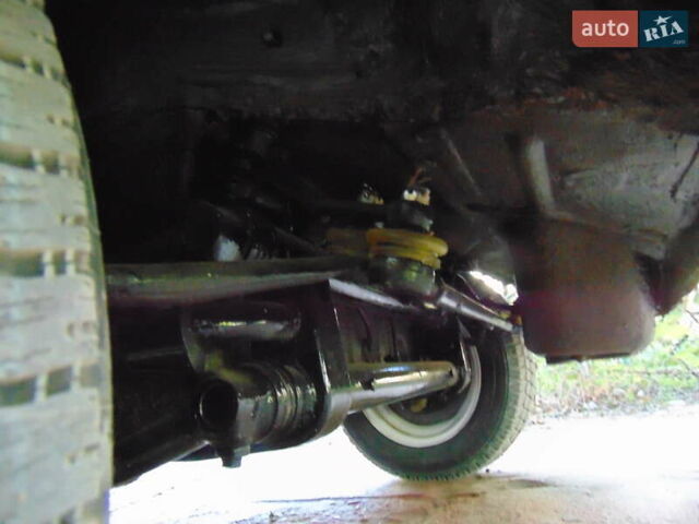 Красный ЗАЗ 968, объемом двигателя 1.2 л и пробегом 30 тыс. км за 3999 $, фото 10 на Automoto.ua