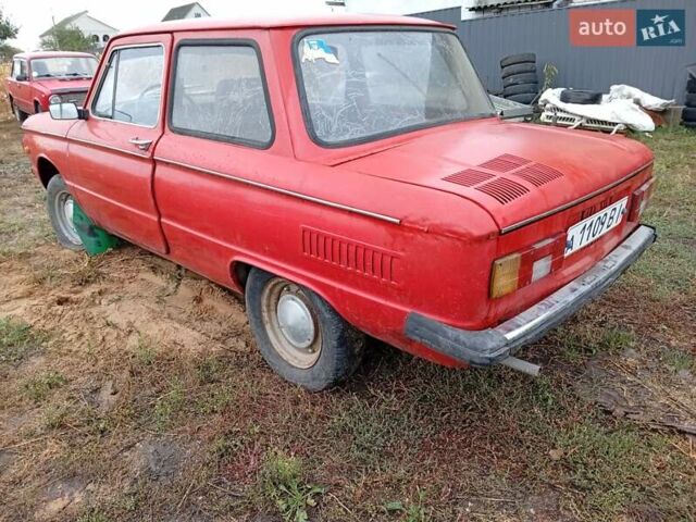 Красный ЗАЗ 968, объемом двигателя 1.1 л и пробегом 32 тыс. км за 299 $, фото 4 на Automoto.ua