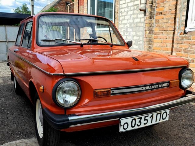Красный ЗАЗ 968, объемом двигателя 1.2 л и пробегом 27 тыс. км за 2500 $, фото 2 на Automoto.ua
