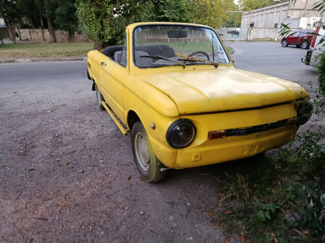 Желтый ЗАЗ 968, объемом двигателя 1.2 л и пробегом 100 тыс. км за 108 $, фото 1 на Automoto.ua