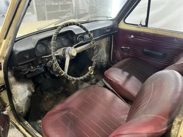 Жовтий ЗАЗ 968, об'ємом двигуна 0 л та пробігом 1000 тис. км за 100 $, фото 5 на Automoto.ua