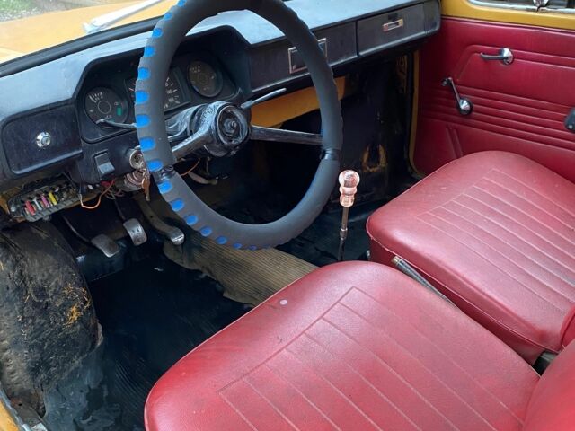 Желтый ЗАЗ 968, объемом двигателя 1.2 л и пробегом 30 тыс. км за 238 $, фото 5 на Automoto.ua