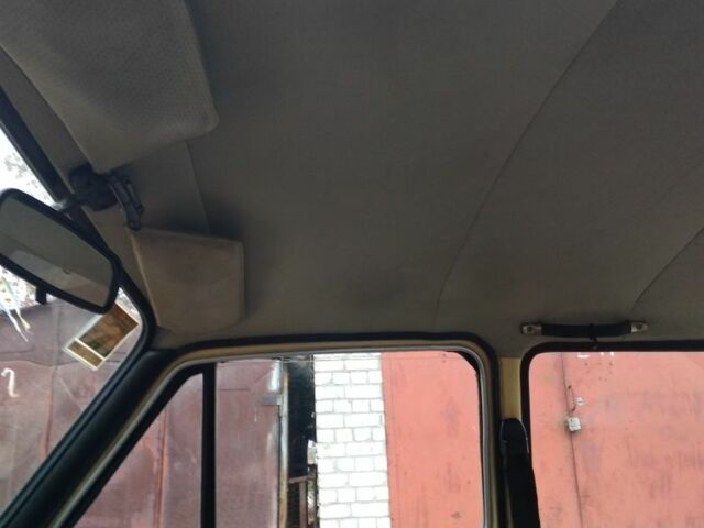 Желтый ЗАЗ 968, объемом двигателя 0 л и пробегом 50 тыс. км за 432 $, фото 9 на Automoto.ua