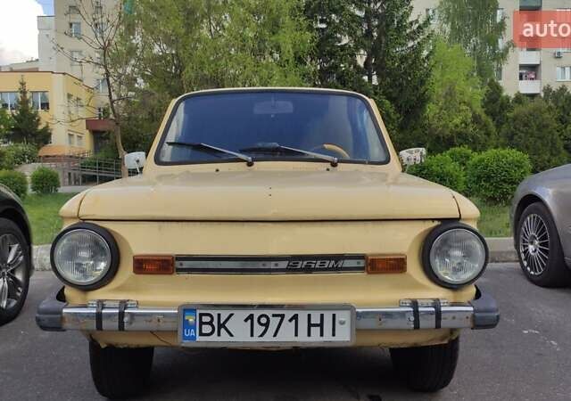 Желтый ЗАЗ 968, объемом двигателя 1.2 л и пробегом 40 тыс. км за 650 $, фото 12 на Automoto.ua