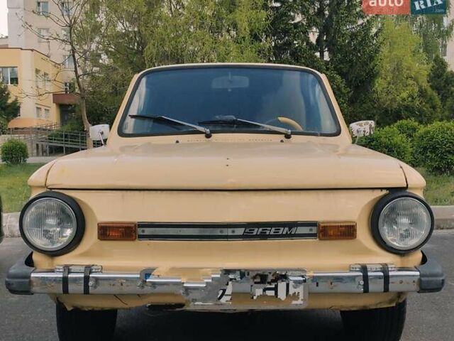 Желтый ЗАЗ 968, объемом двигателя 1.2 л и пробегом 40 тыс. км за 650 $, фото 2 на Automoto.ua