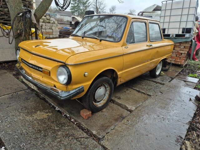 Желтый ЗАЗ 968, объемом двигателя 1.2 л и пробегом 45 тыс. км за 97 $, фото 2 на Automoto.ua