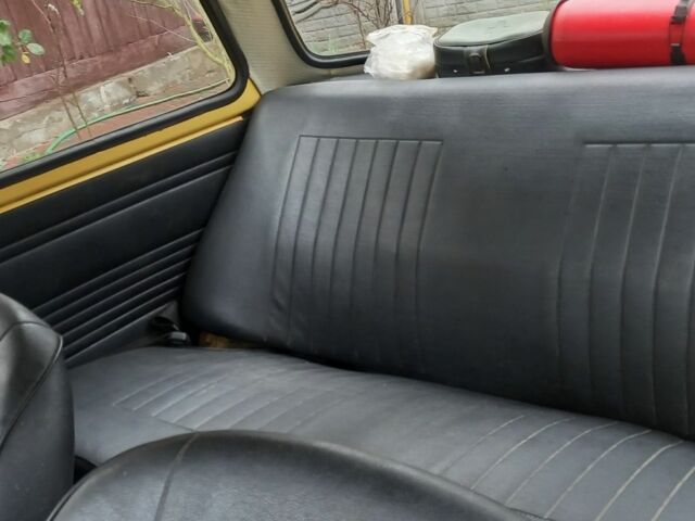 Жовтий ЗАЗ 968, об'ємом двигуна 0 л та пробігом 37 тис. км за 2700 $, фото 11 на Automoto.ua