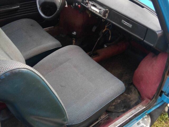 Синий ЗАЗ 968, объемом двигателя 0.9 л и пробегом 72 тыс. км за 550 $, фото 5 на Automoto.ua