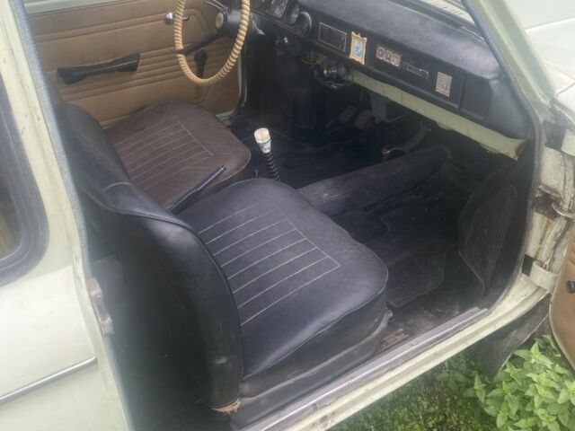 Зеленый ЗАЗ 968, объемом двигателя 0 л и пробегом 100 тыс. км за 300 $, фото 5 на Automoto.ua