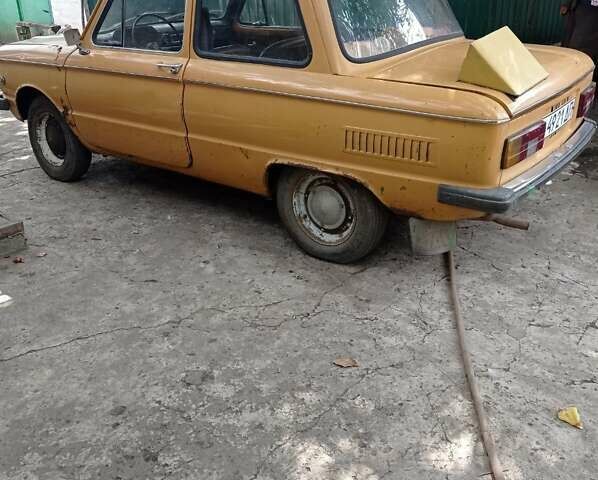 ЗАЗ 968 1974 у Дніпро (Дніпропетровську) на Automoto.ua Помаранчевий ЗАЗ 968, об'ємом двигуна 0 л та пробігом 90 тис. км за 450 $, фото 4 на Automoto.ua