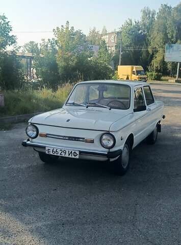 Білий ЗАЗ 968 М, об'ємом двигуна 0.97 л та пробігом 20 тис. км за 2000 $, фото 3 на Automoto.ua