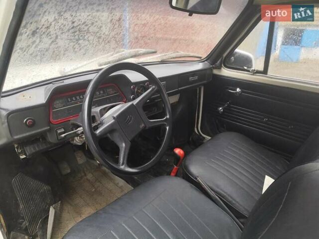 Білий ЗАЗ 968 М, об'ємом двигуна 1.2 л та пробігом 22 тис. км за 600 $, фото 3 на Automoto.ua