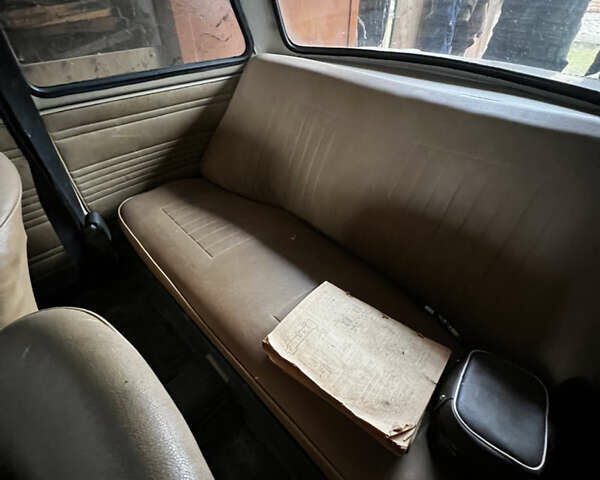 Бежевий ЗАЗ 968 М, об'ємом двигуна 1.2 л та пробігом 250 тис. км за 1500 $, фото 9 на Automoto.ua