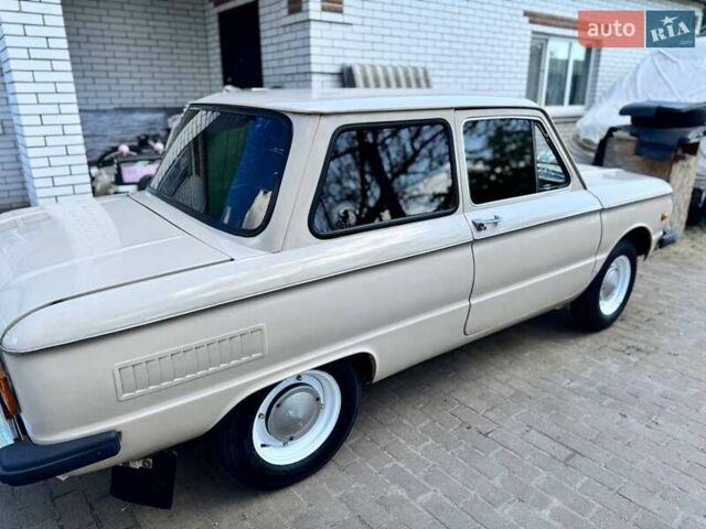 Бежевый ЗАЗ 968 М, объемом двигателя 1.2 л и пробегом 10 тыс. км за 2100 $, фото 2 на Automoto.ua