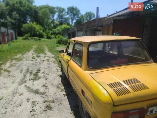 Желтый ЗАЗ 968 М, объемом двигателя 1.2 л и пробегом 43 тыс. км за 650 $, фото 2 на Automoto.ua