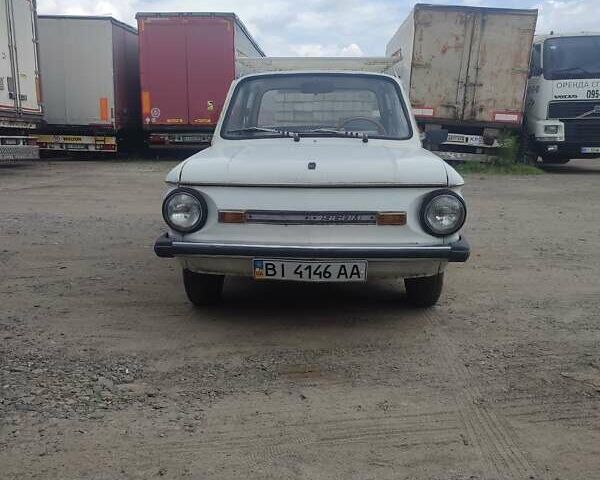 Жовтий ЗАЗ 968 М, об'ємом двигуна 4.8 л та пробігом 75 тис. км за 550 $, фото 1 на Automoto.ua