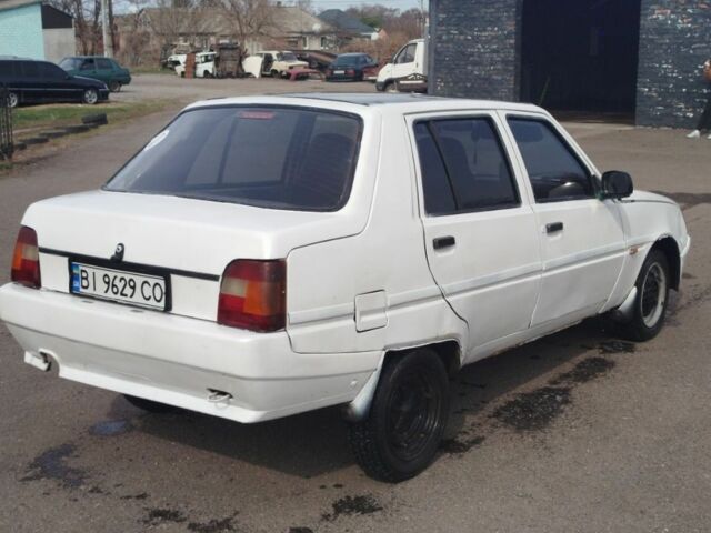 Белый ЗАЗ Другая, объемом двигателя 1.2 л и пробегом 221 тыс. км за 715 $, фото 3 на Automoto.ua