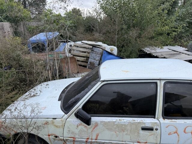 Белый ЗАЗ Другая, объемом двигателя 1.3 л и пробегом 50 тыс. км за 200 $, фото 2 на Automoto.ua