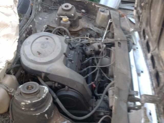 Білий ЗАЗ Інша, об'ємом двигуна 1 л та пробігом 200 тис. км за 300 $, фото 3 на Automoto.ua