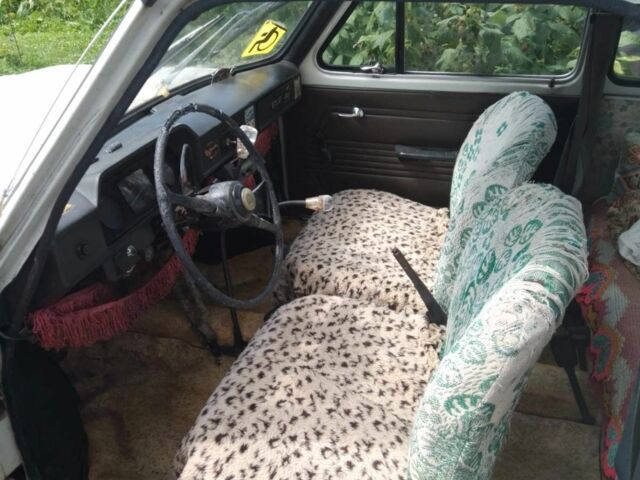 Белый ЗАЗ Другая, объемом двигателя 2.45 л и пробегом 110 тыс. км за 238 $, фото 2 на Automoto.ua