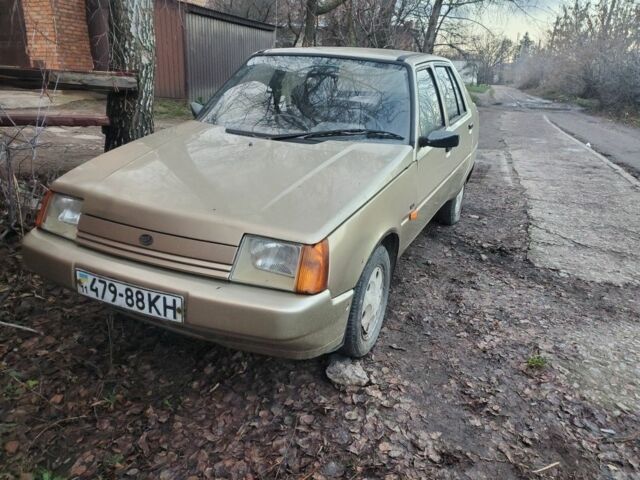 Бежевый ЗАЗ Другая, объемом двигателя 0 л и пробегом 94 тыс. км за 1100 $, фото 1 на Automoto.ua