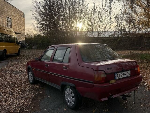 Красный ЗАЗ Другая, объемом двигателя 1.2 л и пробегом 110 тыс. км за 1350 $, фото 1 на Automoto.ua