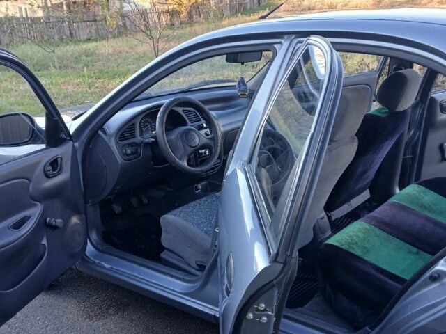 Серый ЗАЗ Другая, объемом двигателя 1.6 л и пробегом 137 тыс. км за 3400 $, фото 2 на Automoto.ua