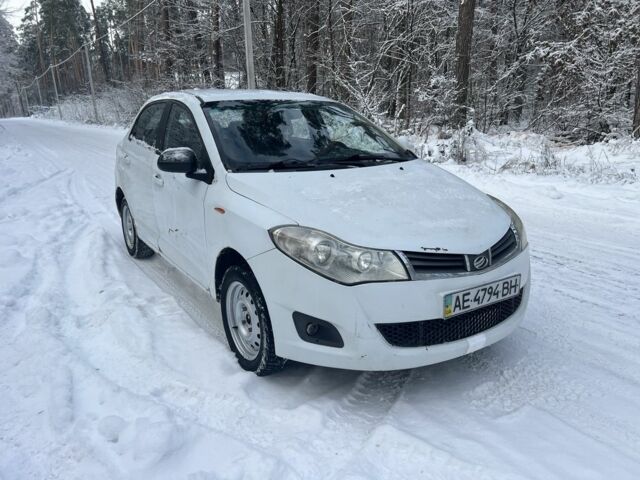 Білий ЗАЗ Форза, об'ємом двигуна 1.5 л та пробігом 92 тис. км за 1600 $, фото 4 на Automoto.ua