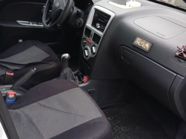 Білий ЗАЗ Форза, об'ємом двигуна 0 л та пробігом 210 тис. км за 2500 $, фото 2 на Automoto.ua