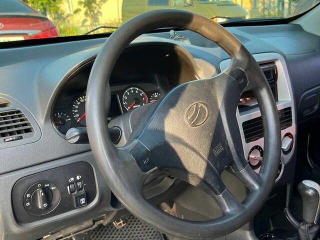 Белый ЗАЗ Форза, объемом двигателя 1.5 л и пробегом 225 тыс. км за 1800 $, фото 5 на Automoto.ua