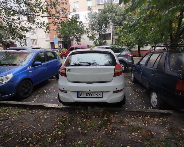 Белый ЗАЗ Форза, объемом двигателя 1.5 л и пробегом 192 тыс. км за 2500 $, фото 1 на Automoto.ua